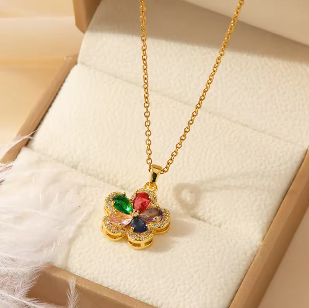 Rotating Flower Fidget Necklace — 18K Gold-Plated, Rotatable Jewelry; Waterproof & Tarnish-Resistant — Fidget Spinner-Style Flower Pendant Necklace