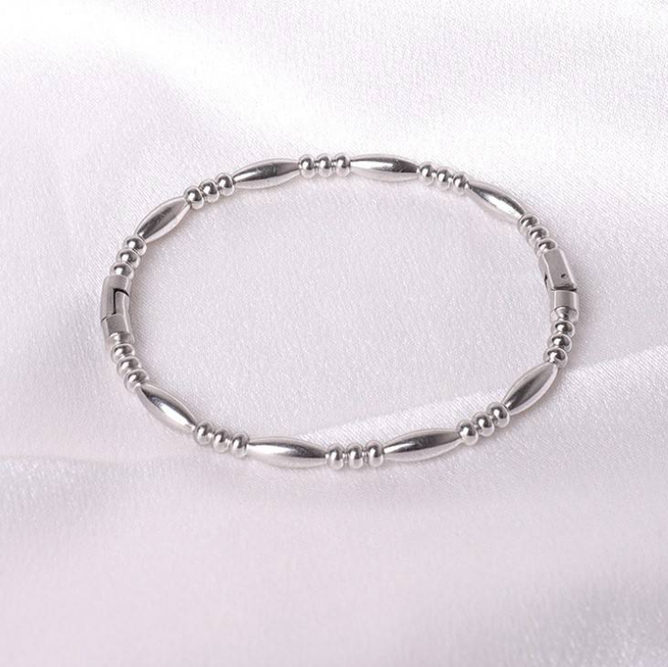 "Bamboo Rhythm" Bracelet — High-End Gold-Plated Stainless Steel Jewelry for Women (Non-Fading)