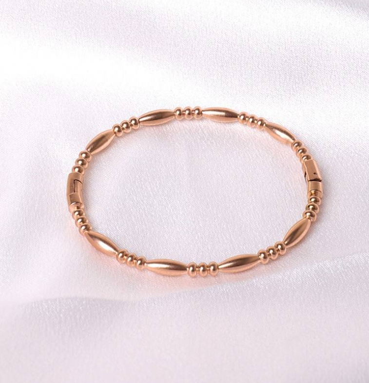 "Bamboo Rhythm" Bracelet — High-End Gold-Plated Stainless Steel Jewelry for Women (Non-Fading)